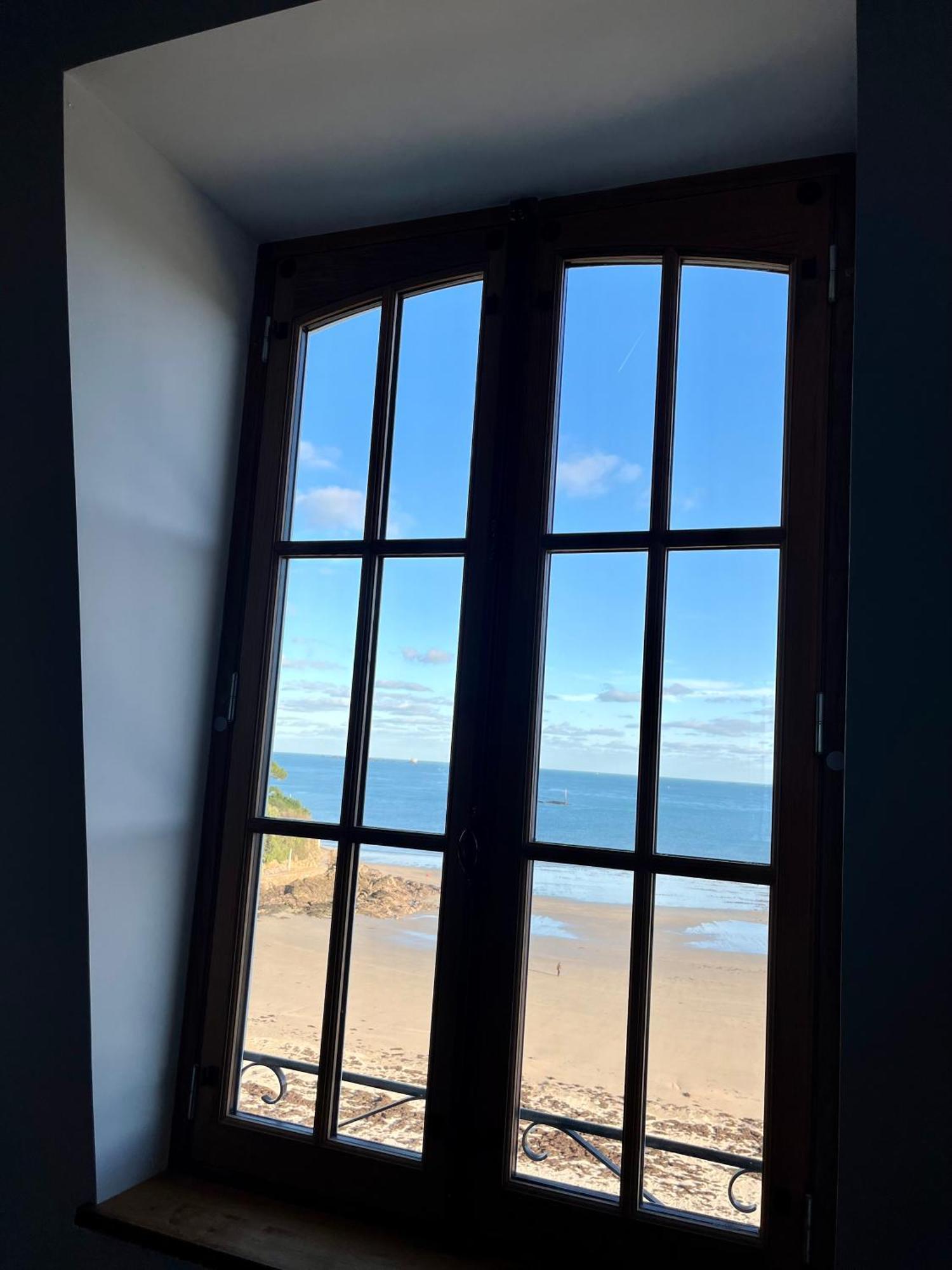 Le Royal XIX Vue Mer 212 Dinard Dış mekan fotoğraf