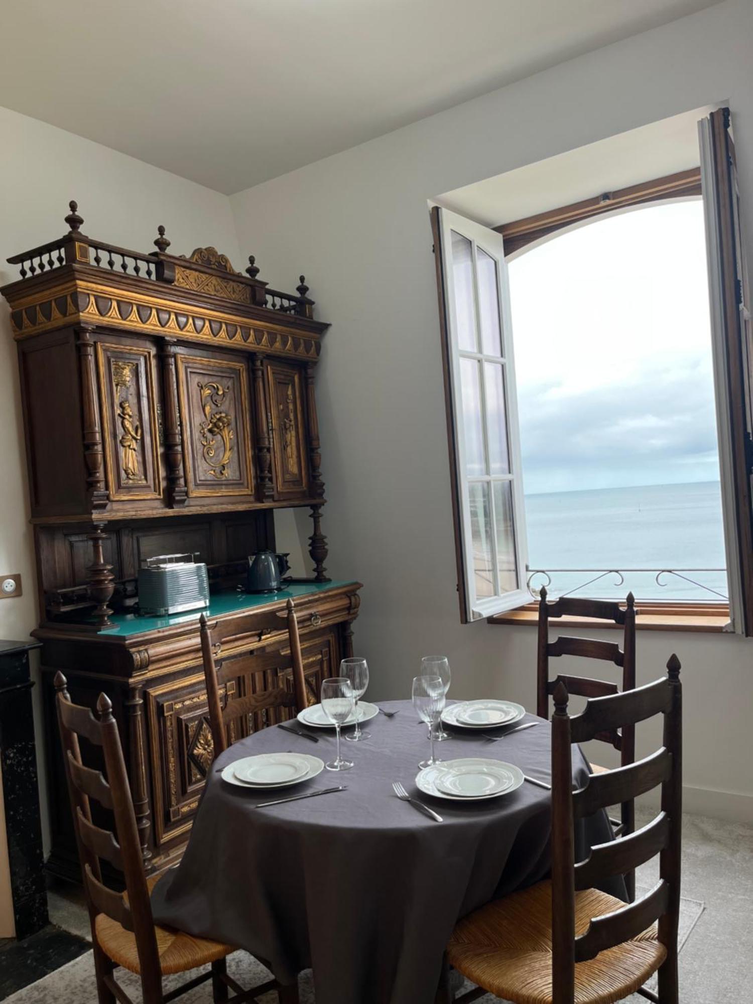 Le Royal XIX Vue Mer 212 Dinard Dış mekan fotoğraf
