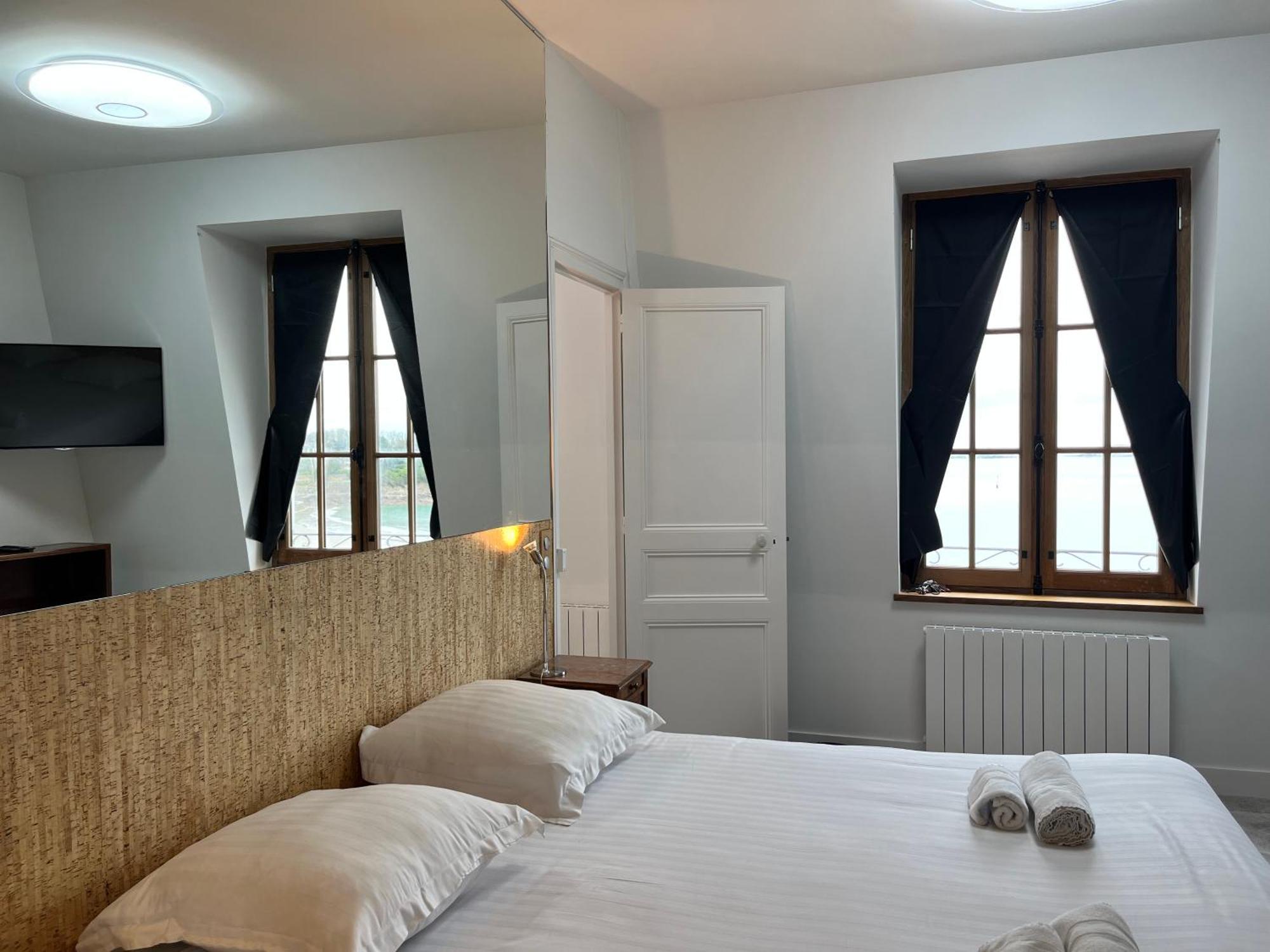 Le Royal XIX Vue Mer 212 Dinard Dış mekan fotoğraf