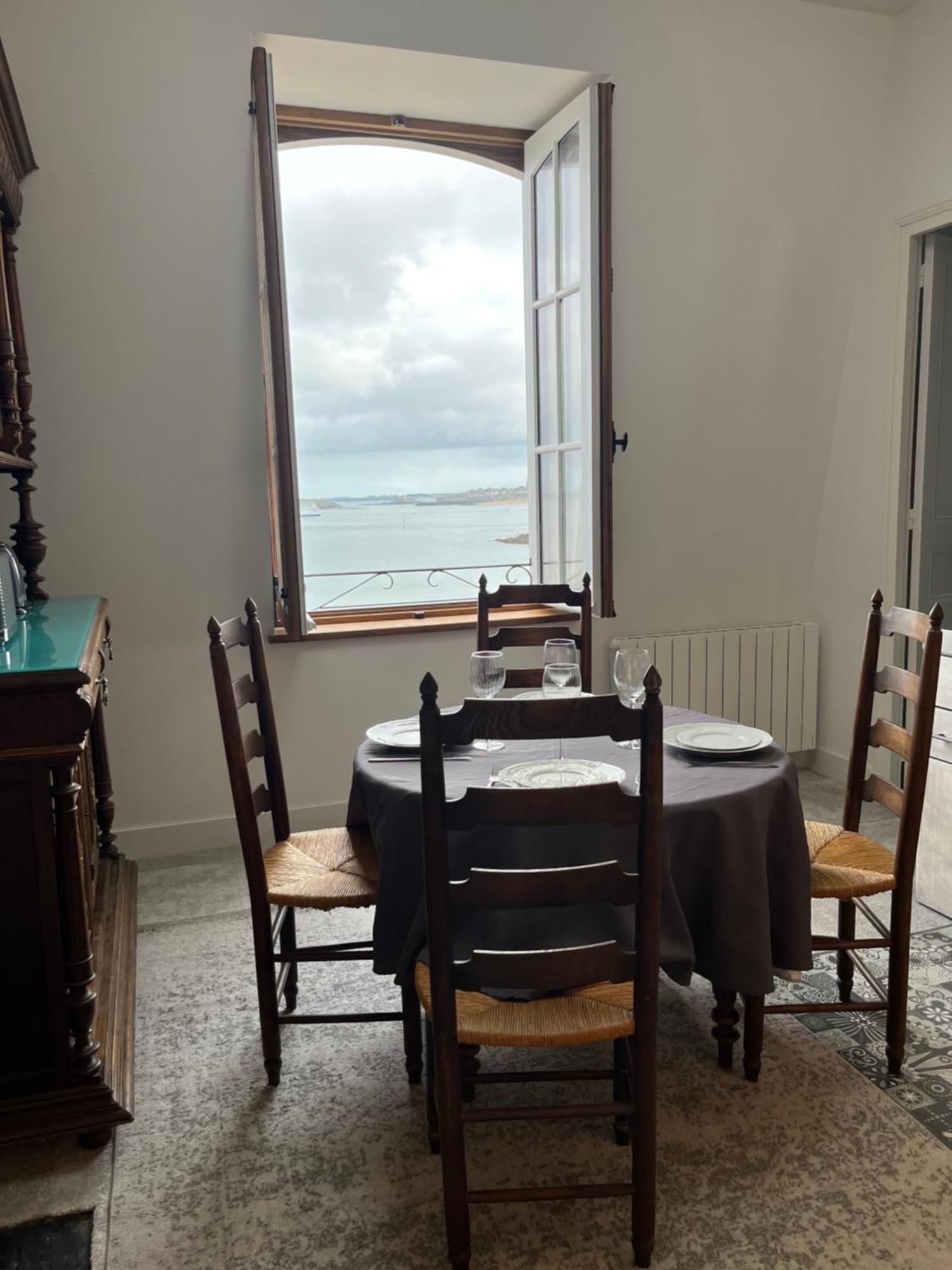Le Royal XIX Vue Mer 212 Dinard Dış mekan fotoğraf